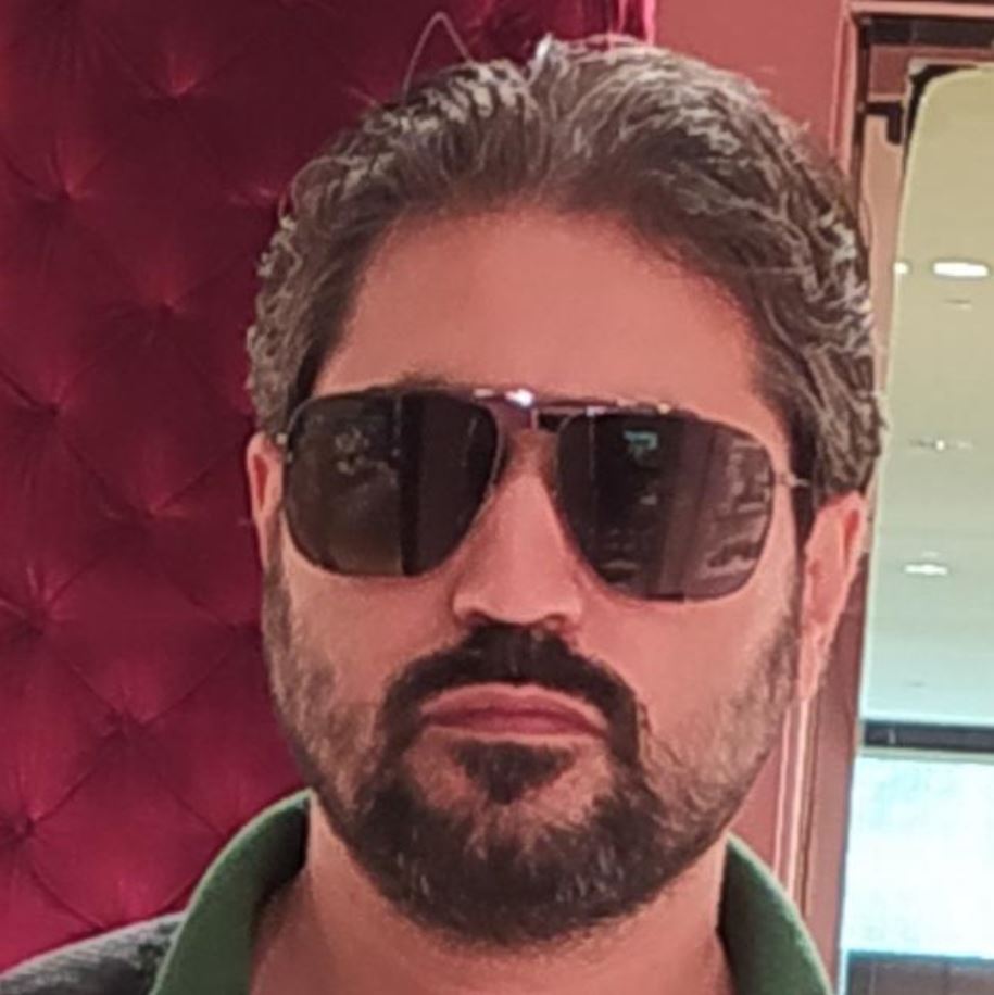 محسن منوریان